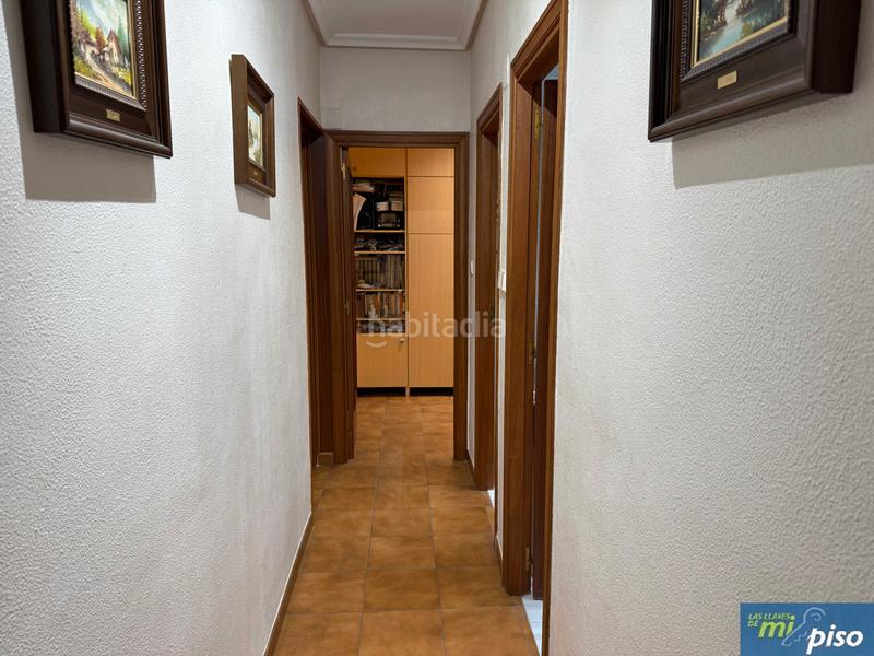 Foto c2a4cefd-62cd-4e64-94c1-91d53ebf9474. Flat in calle sorozábal 4 in Cuatro de Marzo Valladolid