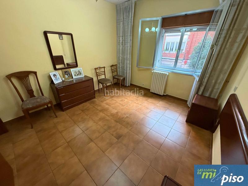 Foto decef359-70f5-4f83-954f-169c75cd812f. Flat in calle sorozábal 4 in Cuatro de Marzo Valladolid