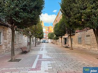 Appartement  Calle sorozábal 4. Oportunidad vivienda en cuatro de marzo junto a corte inglés de