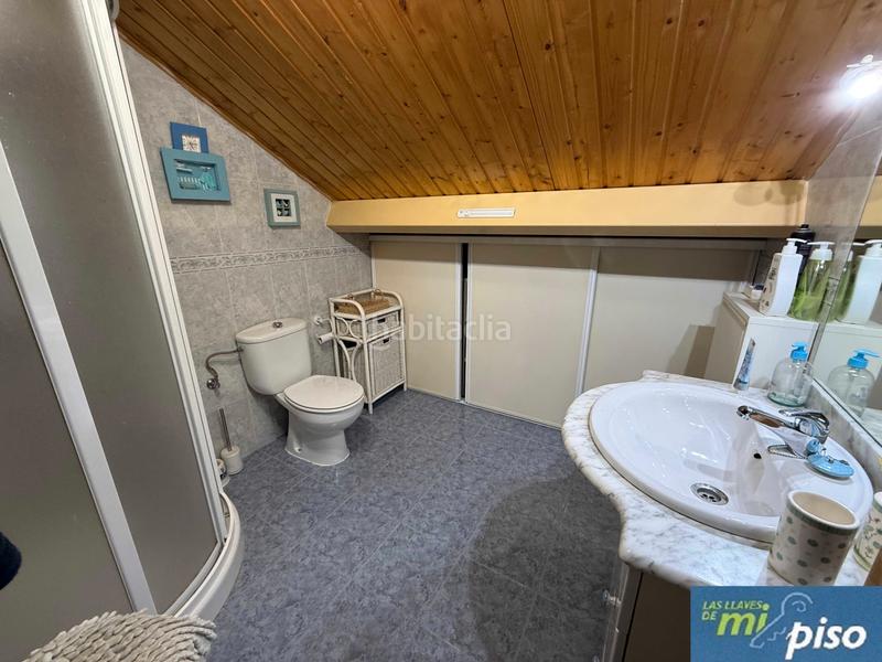 Foto cf4253b9-496b-4beb-b304-61e45c843b79. Casa adossada amb xemeneia calefacció aparcament piscina a Valladolid