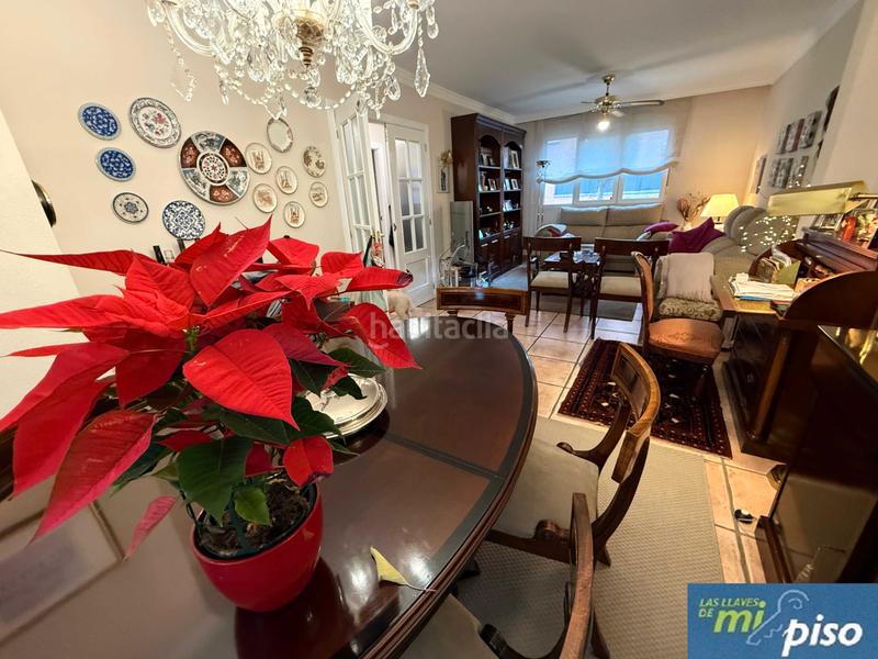 Foto e633fa67-45a2-4323-81b2-3d40bafa6c7e. Casa adossada amb xemeneia calefacció aparcament piscina a Valladolid