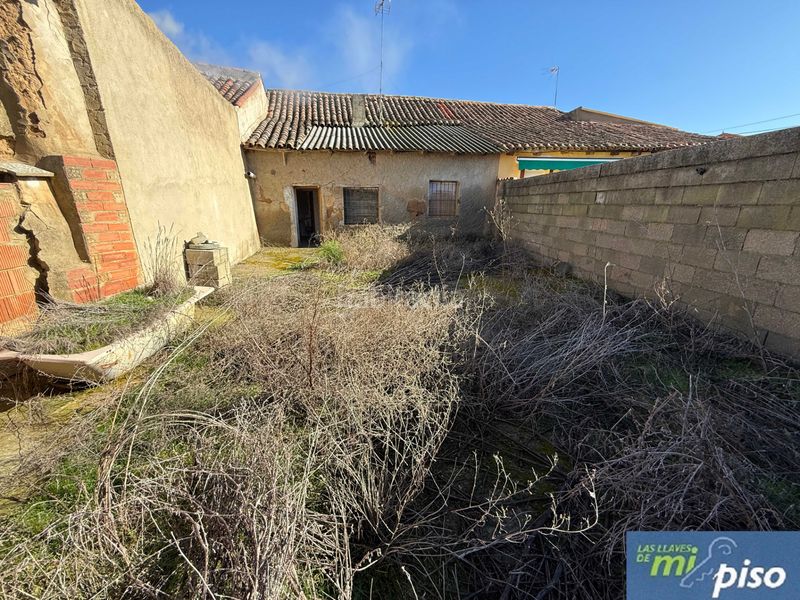 Foto f7dda037-d075-4260-9bf8-17963d099935. Casa a calle doctor alej fleming 4 a Valdunquillo