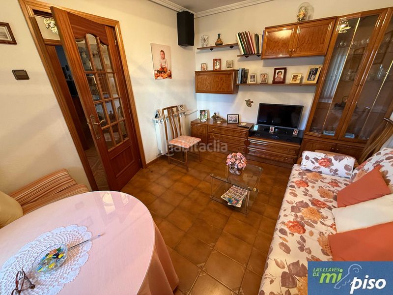 Foto 6db176b9-a2e0-4689-b51b-c3aa44cad2de. Casa a avenida de santander 167 a Soto de Medinilla Valladolid