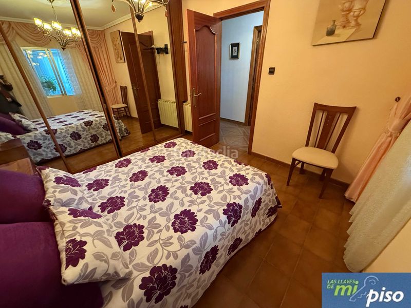 Foto b0fe5322-9626-4044-8d7e-d9d00c4ced23. Casa a avenida de santander 167 a Soto de Medinilla Valladolid