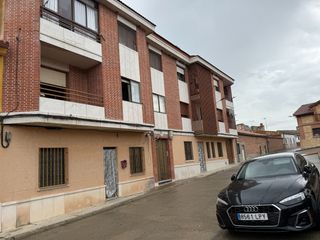 Pis  Plaza españa 2. Oportunidad vivienda en carpio de tres dormitorios.