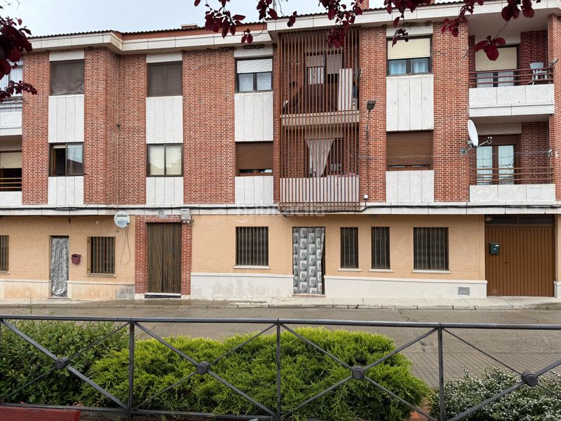 Foto f07032b6-8028-4a34-98b0-a0ab01064c88. Pis amb calefacció a Carpio