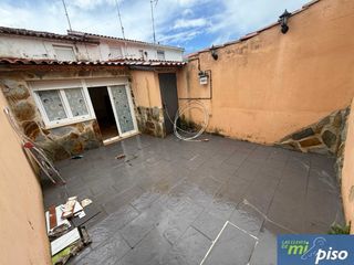 Casa  Calle jorge guillén 8. Oportunidad casa totalmente reformada en cabezón de pisuerga de