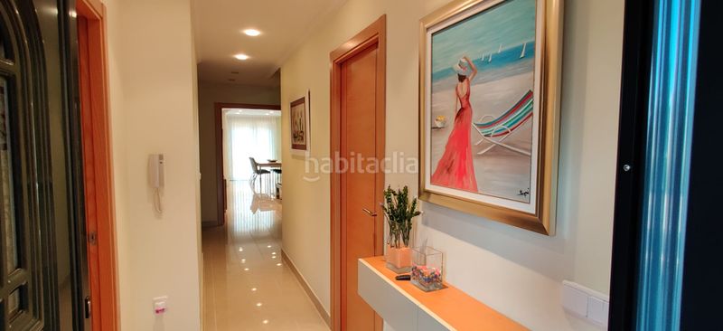 Foto d8df6184-5d26-45a6-af99-c246dcc34c6b. Casa adossada amb xemeneia calefacció aparcament a Renedo de Esgueva
