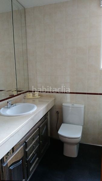 Foto 8177ae28-51e0-46c5-9d85-20f648e85946. Casa adossada amb xemeneia calefacció aparcament a Mojados