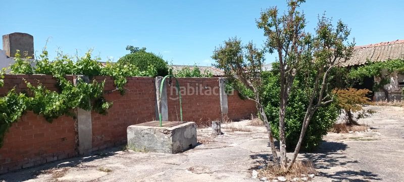 Foto 7d7b0463-3e1e-4d9a-bdcd-c91e9fb84d30. Casa amb xemeneia calefacció aparcament a Matapozuelos