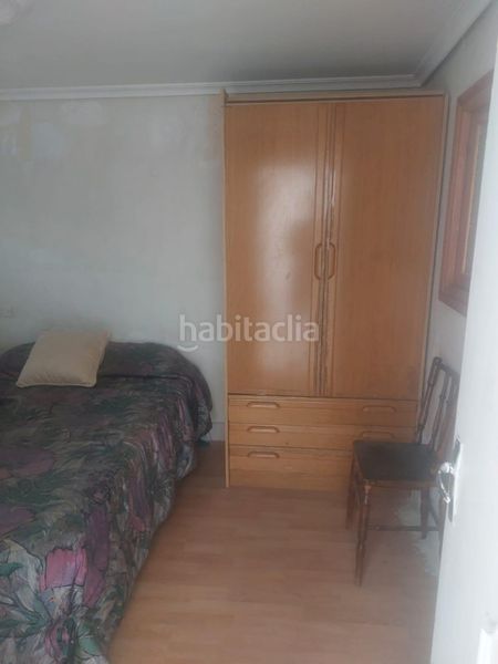 Foto f855aee4-bd57-43ca-beb0-66a826bff1b5. Casa amb xemeneia calefacció aparcament a Matapozuelos