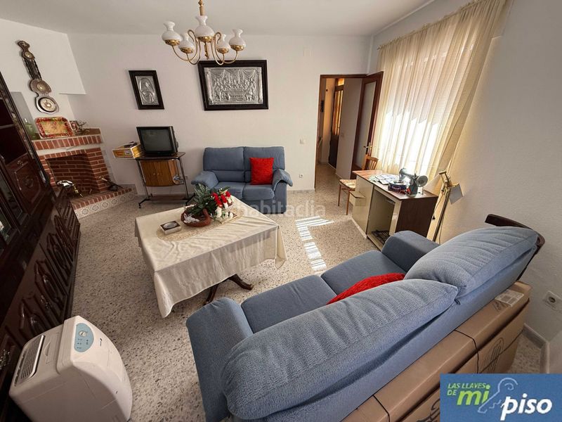 Foto 1be307a3-2aff-4d3f-b1b0-513230893e8d. Casa a calle san pablo 1 a Pollos