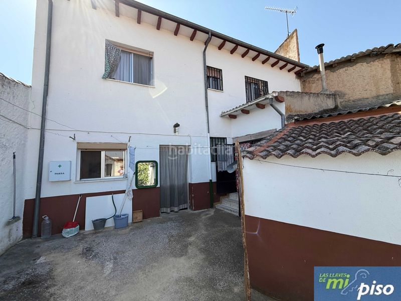 Foto 4400abf6-4bab-4ef6-9de9-4193967207f6. Casa a calle san pablo 1 a Pollos