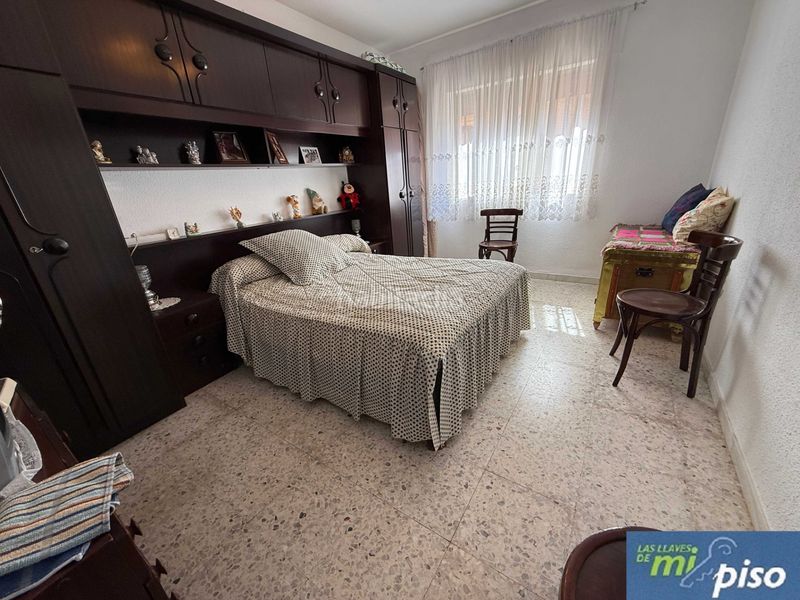Foto 74878207-a9b6-4440-b2d3-76851215ad8a. Casa a calle san pablo 1 a Pollos