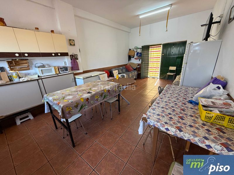 Foto bdcef2c3-b19d-4af6-b961-352d11c6cb88. Casa a calle san pablo 1 a Pollos