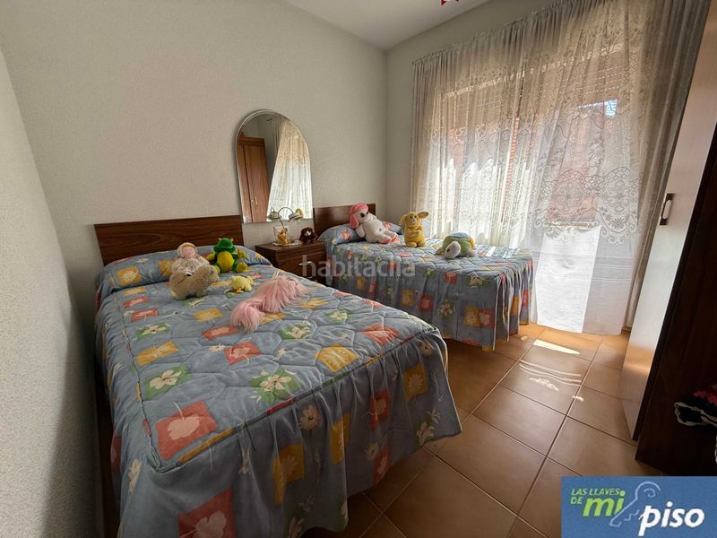 Foto d03397a5-bc52-48cb-b8a0-3c7a873bb4fd. Casa a calle san pablo 1 a Pollos