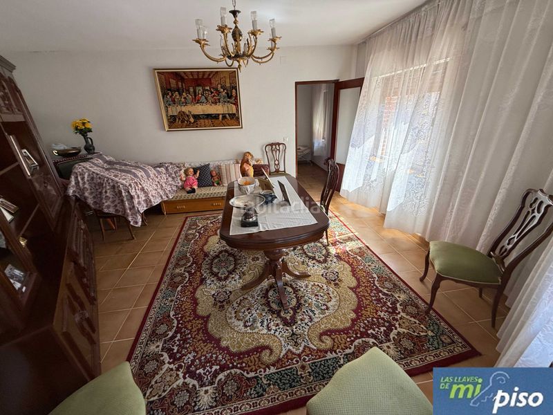 Foto f965b01b-21c9-4699-8104-db37e03168e7. Casa a calle san pablo 1 a Pollos