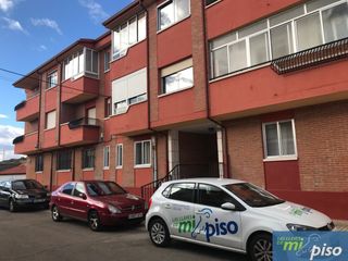 Pis a Calle iglesia 22. Oportunidad vivienda en viana de cega de tres dormitorios.