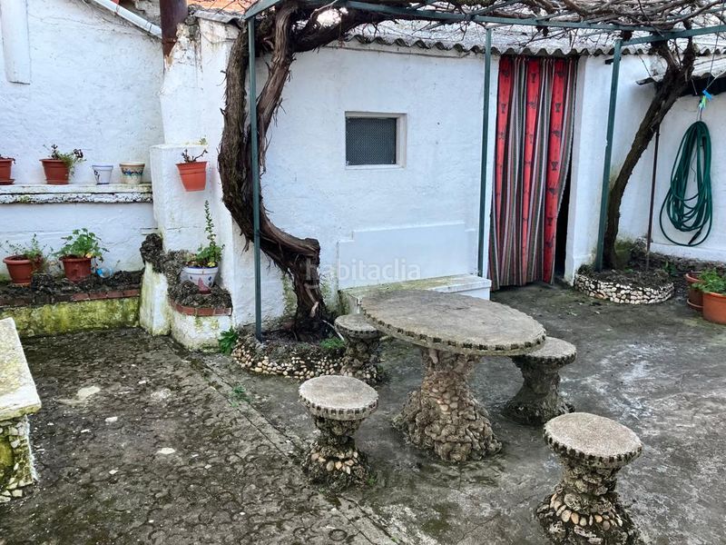 Foto f0b3148c-2fed-4e9c-a687-d09f03365a9e. Casa amb xemeneia calefacció a Íscar
