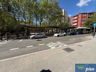 Appartement à Plaza vadillos 5