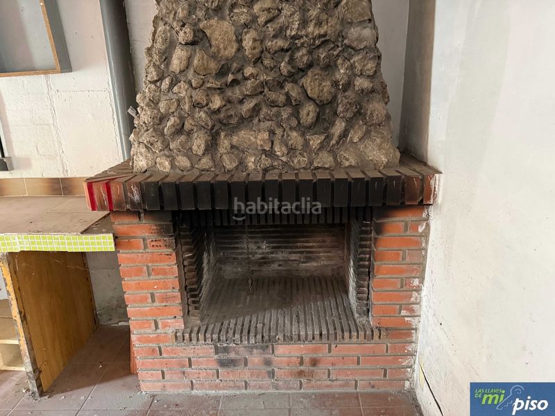 Foto 1eb372d9-af6a-44b7-9c32-8520f88ae865. Casa adossada a calle rosa chacel 15 a Cigales