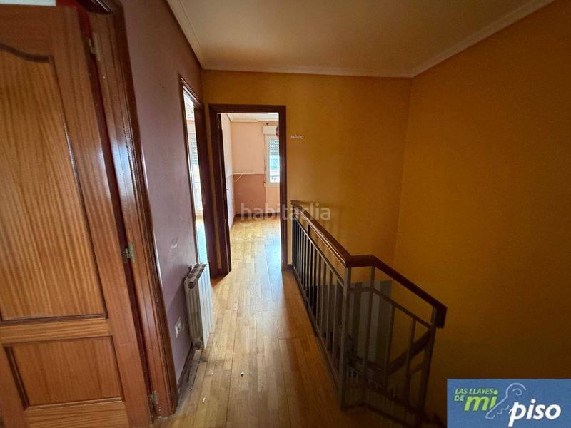 Foto 97f6c206-75c9-4544-a748-9842a89bec4e. Casa adossada a calle rosa chacel 15 a Cigales