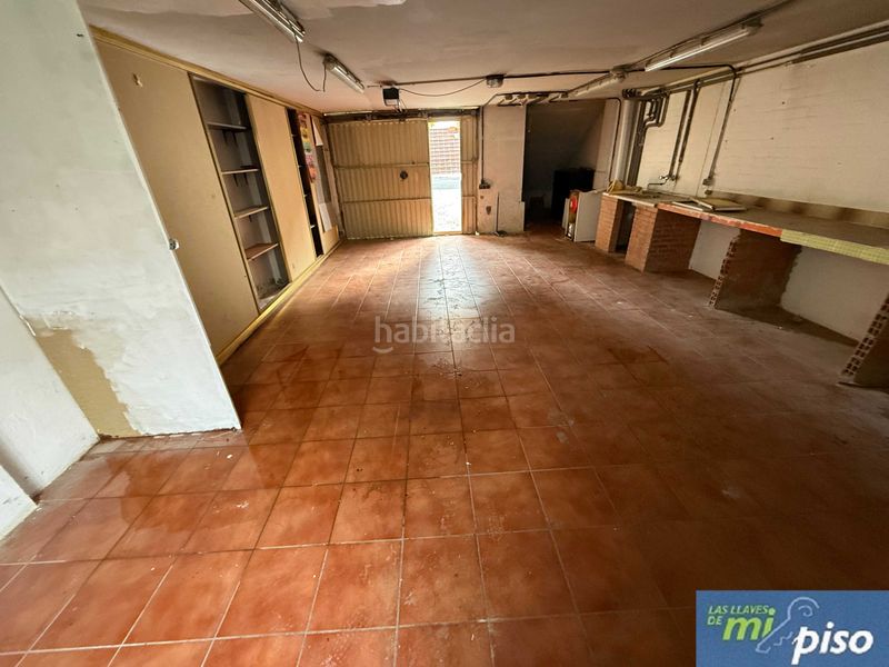 Foto ed6b8952-fefe-4684-b4e2-b1d7b9f5c41a. Casa adossada a calle rosa chacel 15 a Cigales