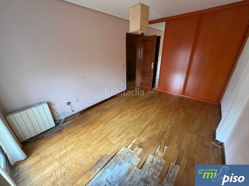 Foto edce2519-25dd-45c6-920f-1c957c7dc605. Casa adossada a calle rosa chacel 15 a Cigales