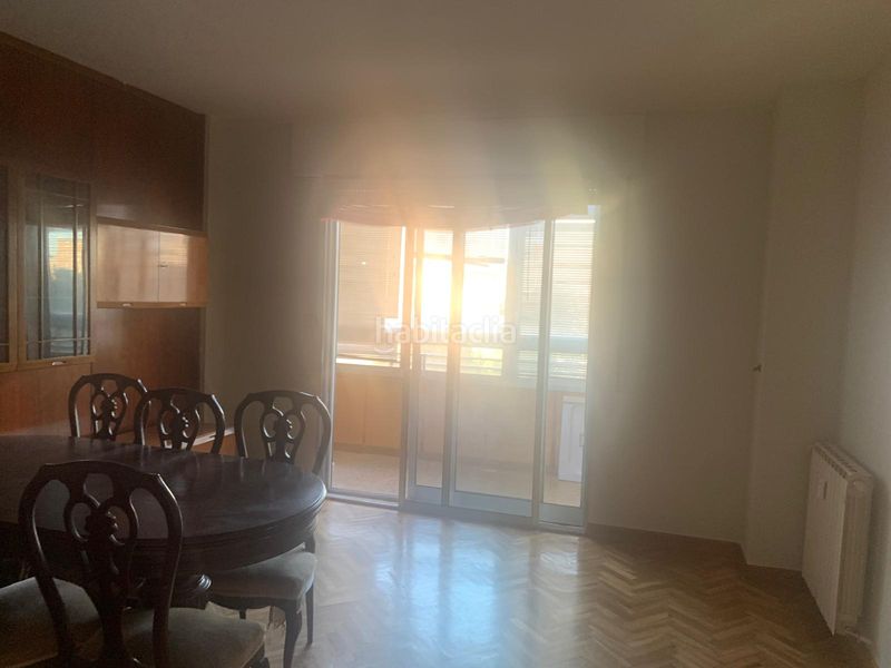 Foto 04e6617b-3dd8-4773-996f-ebf2c4c8f344. Piso en calle de las eras 4 oportunidad vivienda en Huerta del Rey de tres dormitorios. en Valladolid