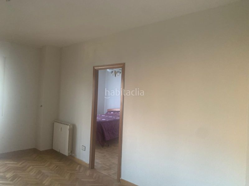 Foto 87c2c800-f646-4de9-91bc-113465889484. Piso en calle de las eras 4 oportunidad vivienda en Huerta del Rey de tres dormitorios. en Valladolid