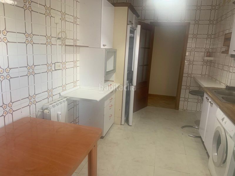 Foto fd21faf9-d149-455a-ae42-8a6ecd99a024. Piso en calle de las eras 4 oportunidad vivienda en Huerta del Rey de tres dormitorios. en Valladolid