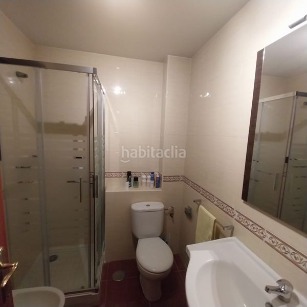 Foto 386592d7-3b3f-43a9-8fc0-2eec78909004. Casa adossada a calle ciriaco velasco 18 a Villanubla