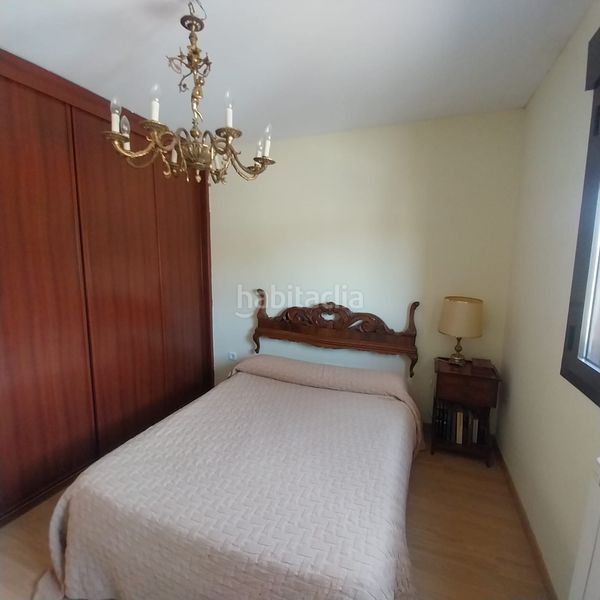 Foto 5d5221f8-47b5-44ba-a8c0-5b7bae5f03c8. Casa adossada a calle ciriaco velasco 18 a Villanubla