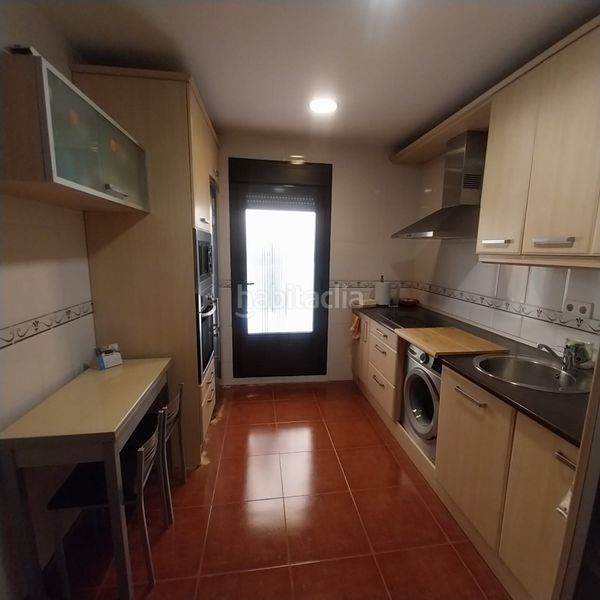 Foto 93225497-5beb-4dbe-acea-05186045d901. Casa adossada a calle ciriaco velasco 18 a Villanubla