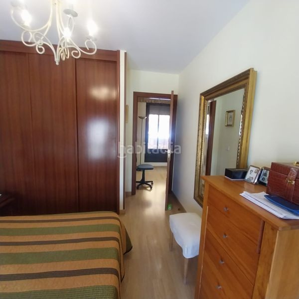 Foto 9ed1b5e0-4898-4713-be9b-ca0a0a3ee8bb. Casa adossada a calle ciriaco velasco 18 a Villanubla