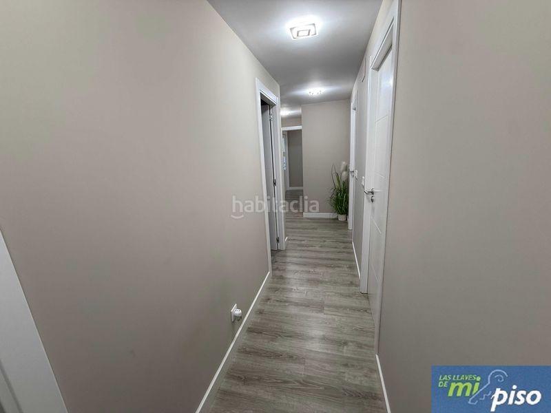 Foto c8f3d8ee-4cef-440b-8254-9d84ae7b7096. Ático en paseo obregón 84 oportunidad atico nuevo en puente jardín de cuatro dormitorios, tres baños. en Valladolid