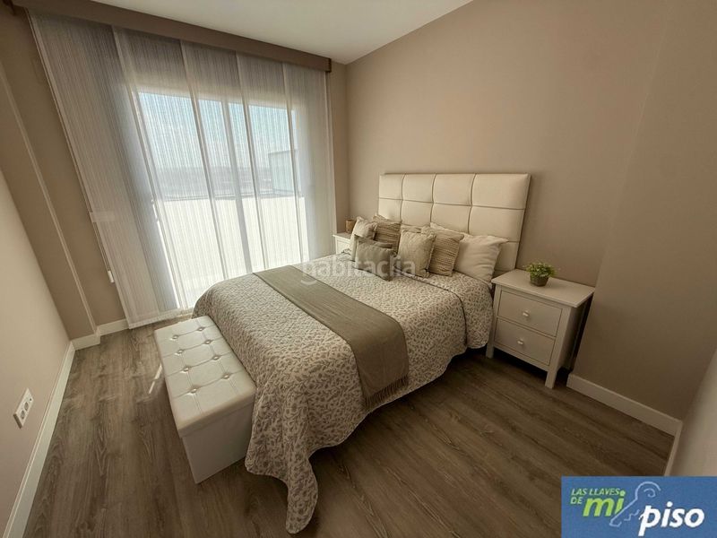 Foto db30e9b4-89f9-47bb-8538-5fc093597564. Ático en paseo obregón 84 oportunidad atico nuevo en puente jardín de cuatro dormitorios, tres baños. en Valladolid