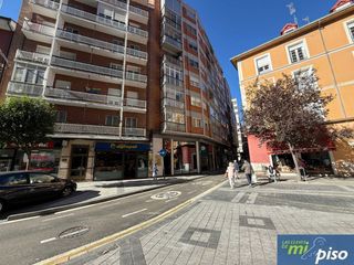 Appartement à Calle esgueva 4. Oportunidad vivienda en pleno centro de la ciudad junto a la ant