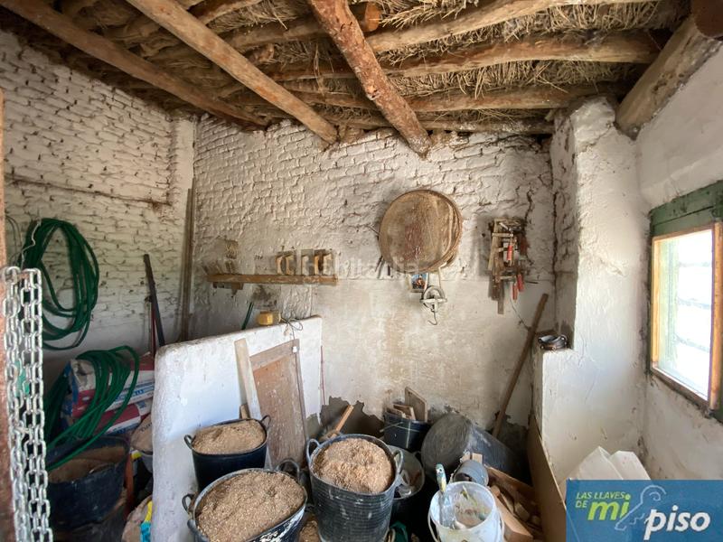 Foto 8fad9a79-214f-43c2-a28c-75e8a3fc79c4. Casa en cl-602 77 en Nava del Rey