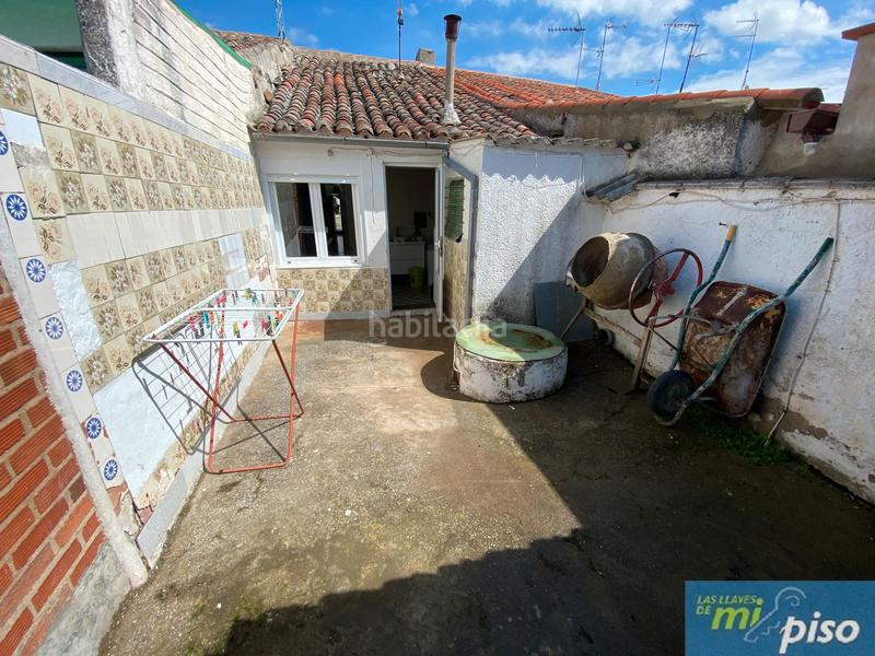 Foto c41644a5-5e9b-42c9-8f7b-27fa119de9e7. Casa en cl-602 77 en Nava del Rey
