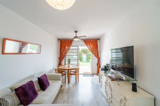 Appartement à Cl mijas del faro 281(c) colinas del faro bl 21 mijas (málaga) 1. Piso con jardín privado y acceso directo a la playa. el faro de