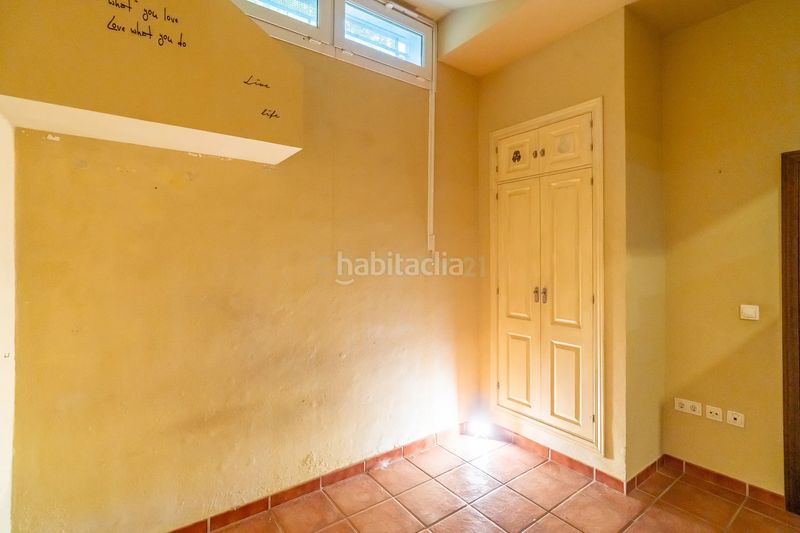Foto a892b062-7926-48aa-ae91-7efc50e04357. Casa a 36 a Parque Clavero Málaga