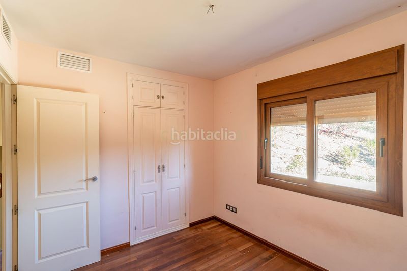 Foto a9fa09cf-6639-4e42-a752-6e0ce34422aa. Casa a 36 a Parque Clavero Málaga