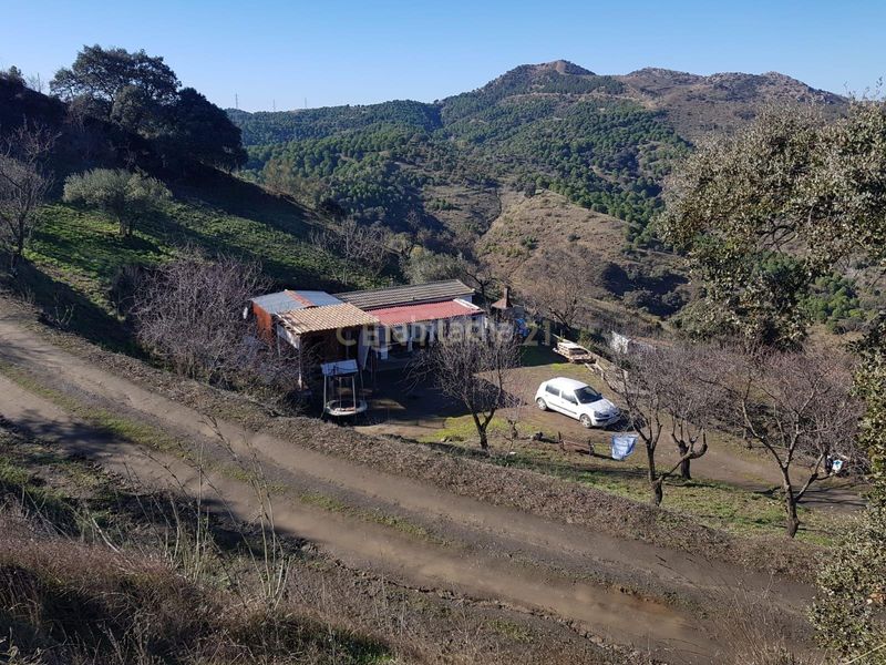 Foto db3a525d-2162-40bd-a7f5-74c1cf8c390d. Finca rústica a Ardales