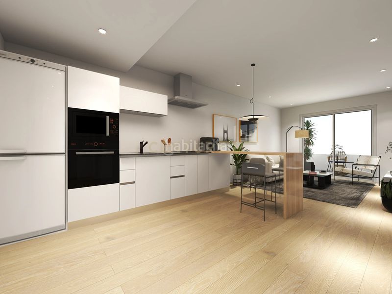 Foto fa1dbe4f-16a5-4fdd-a2e2-70c507538410. Piso en calle benajarafe moderno apartamento , málaga con vistas panorámicas en Mijas