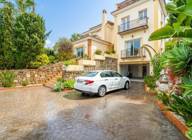Foto 3689c668-0ca1-463c-a10c-1689b50916bd. Casa amb piscina a Mijas golf Mijas