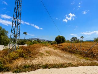 Finca rústica a Centro. Parcela rústica en alhaurín el grande de 3.000 m en esquina con