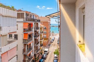 Pis a CL JUAN SEBASTIAN ELCANO 10 ED GUETARIA FUENGIROLA (MÁLAGA) 10