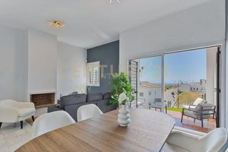 Casa adossada a Ur el olimpo 48mijas (málaga) 48. Chalet adosado reformado con vistas al mar y amplias terrazas en