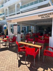 Transfer Business premise in Paseo marítimo rey de españa, fuengirola, spain. Bar en primera línea de playa en fuengirola, málaga